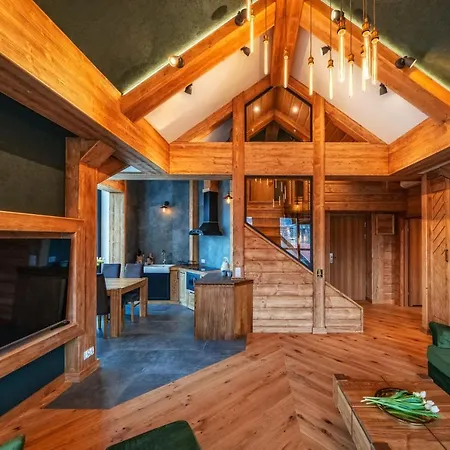 Mountain Shelter Aparthotel