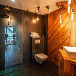 Mountain Shelter شقة فندقية