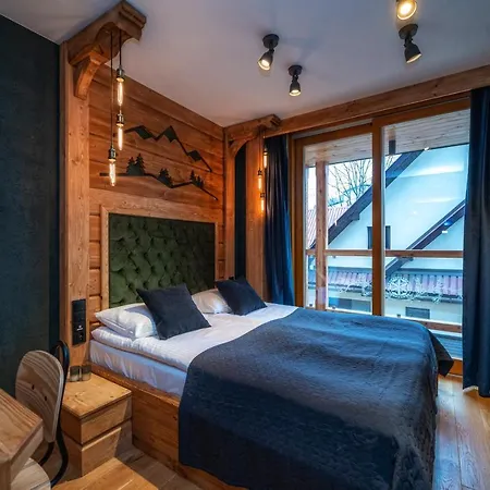 Mountain Shelter Apartahotel