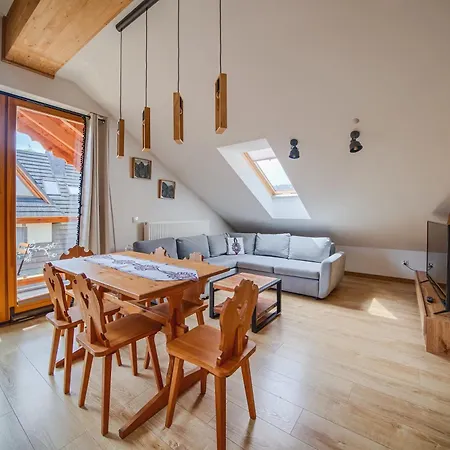 Mountain Shelter 4*