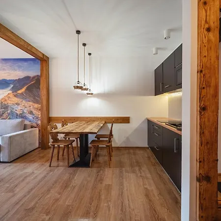 Mountain Shelter Aparthotel Zakopane